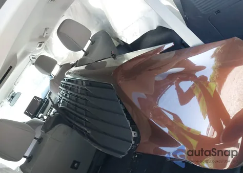 2021 Toyota Sienna Le z USA, uszkodzony, nr VIN 5TDKRKEC0MS062918